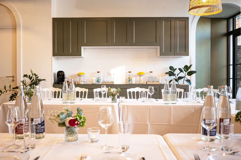 Salle réunion séminaire showroom Formation Valenciennes